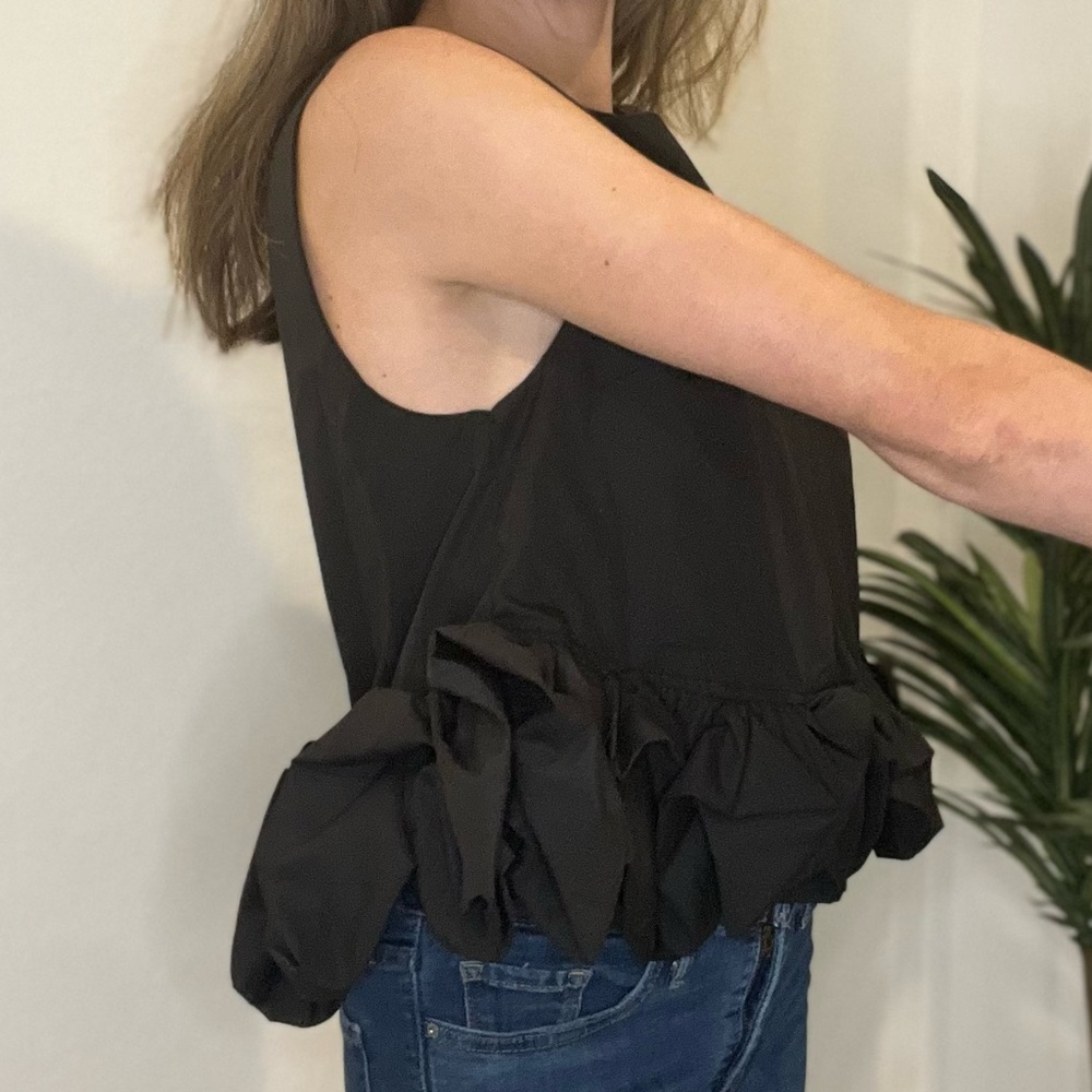 Entro Black Ruffle Hem Crop Top - Picture 7 of 15